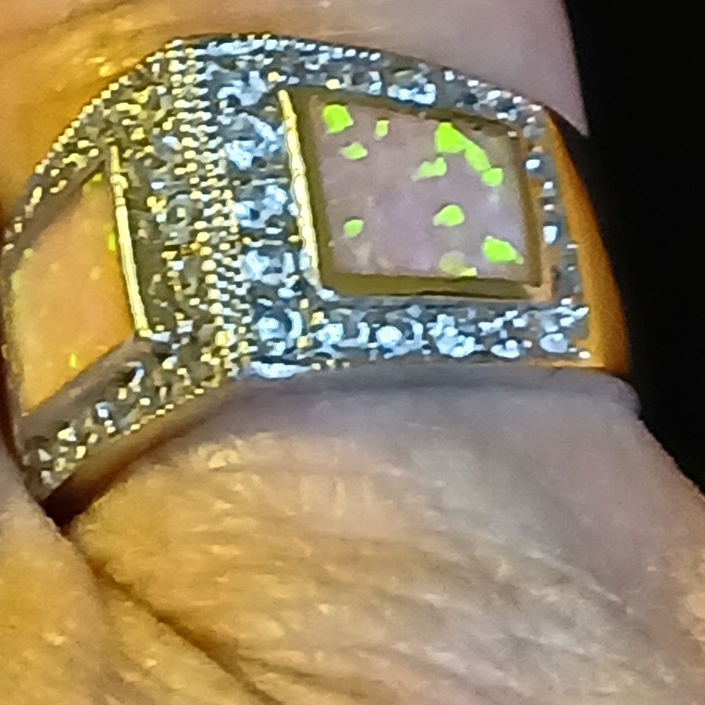 Elegant Sterling Silver Ring with Opal Accents Size 8 - Picture 10 of 14